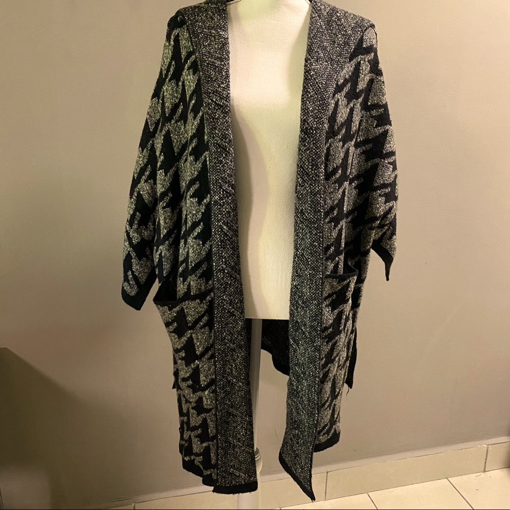 Zara knit cape